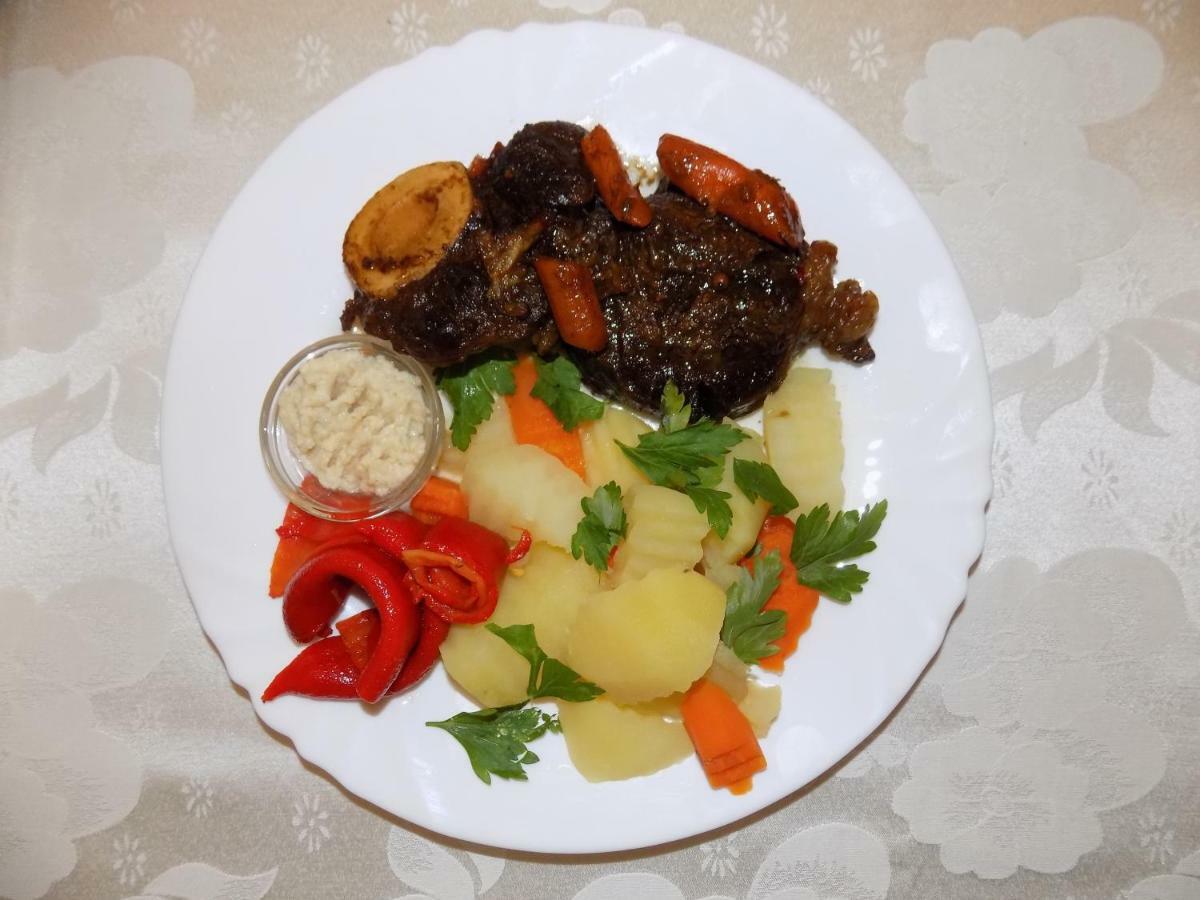 מלון Valea Lupului  Tango Margo מראה חיצוני תמונה